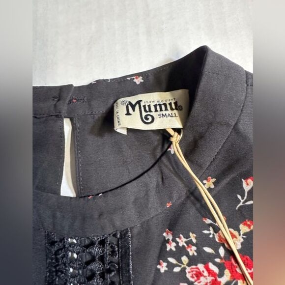 Show me Your MuMu Black Floral Tunic Top, size S NWT - Picture 8 of 15